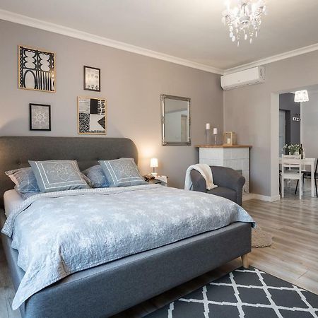 Lu Apartments オシフィエンチム エクステリア 写真